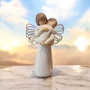 🤶Willow Tree Angels Embrace Figurine